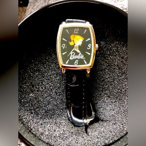 2002 nostalgic Barbie Watch  never worn. original tin, iinserts, and box.